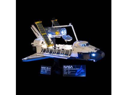 10283 LEGO NASA Space Shuttle Discovery Front Side Hubble Inside Light My Bricks 1000x[1]