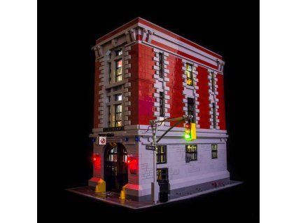 75827 LEGO Ghostbusters Firehouse Headquarters Clean Light My Bricks 1000x[1]