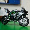 LEGO® Motorka Kawasaki Ninja H2R 42170