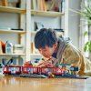 LEGO® City Tramvaj a zastávka v centru města 60423