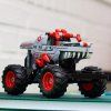 LEGO® Technic Monster Jam™ ThunderROARus™ s natahovacím motorem 42200